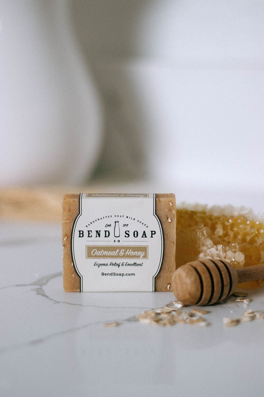 Honey: A Sweet, Natural Remedy for Skin Renewal